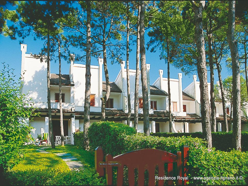 Villa A Lignano Pineta 利尼亚诺萨比亚多罗 客房 照片